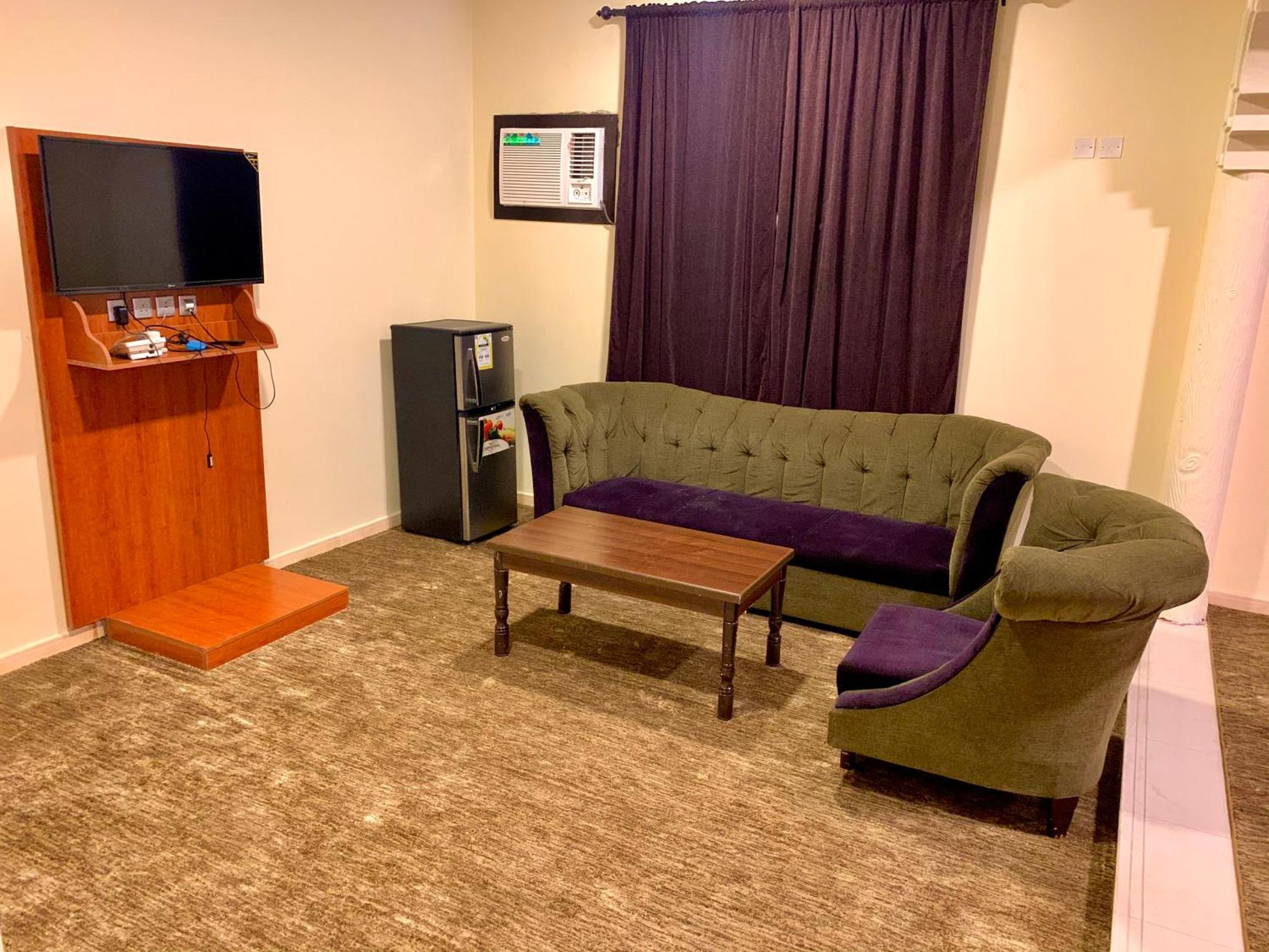 Relax Day Hotel Tabuk Buitenkant foto